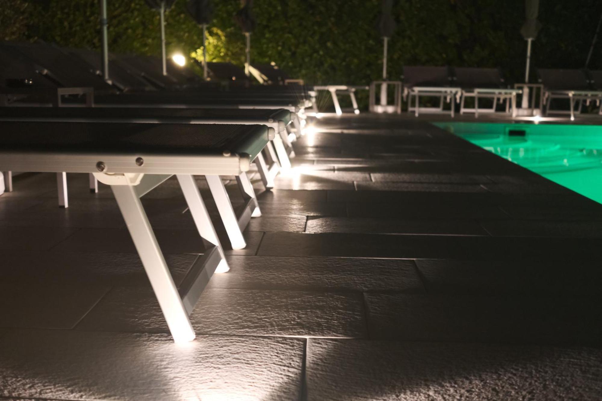 Hotel Villa Ca' Nova ***S ガルダ エクステリア 写真